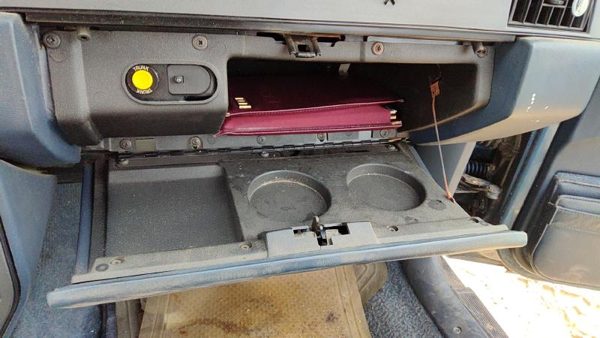 1989 Olds Cutlass Calais Glove Box Assembly Complete Door With Latch OEM Blue 2 — photo 4