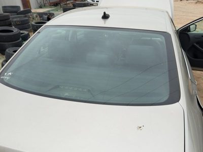 2011-2018 Vw Jetta Back Glass Rear Window Oem 5C6845051
