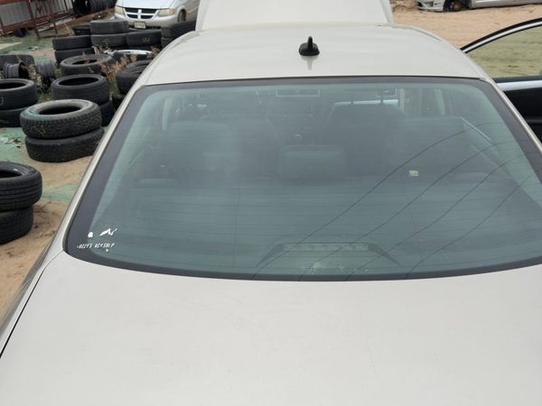 2011-2018 Vw Jetta Back Glass Rear Window Oem 5C6845051 — photo 5