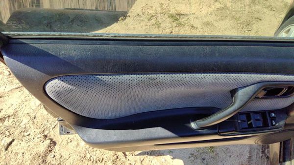 99-02 Infiniti G20 Driver Left Front Door Trim Panel With Master Switch Black — photo 2