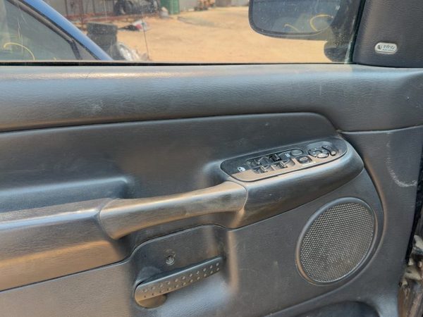 02 Ram 1500 Driver Left Front Door Trim Panel With Master Switch Dark Gray V9Dv — photo 5