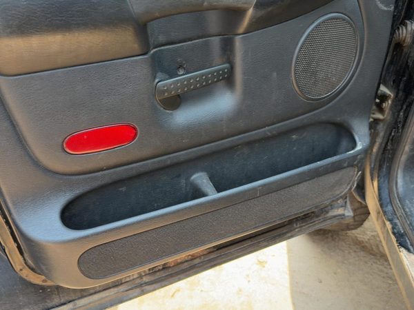 02 Ram 1500 Driver Left Front Door Trim Panel With Master Switch Dark Gray V9Dv — photo 6