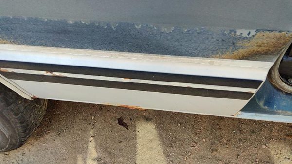 94 Chevy S10 Blazer Passenger Right Rear Moulding From Door Oem Back Trim Strip — photo 3