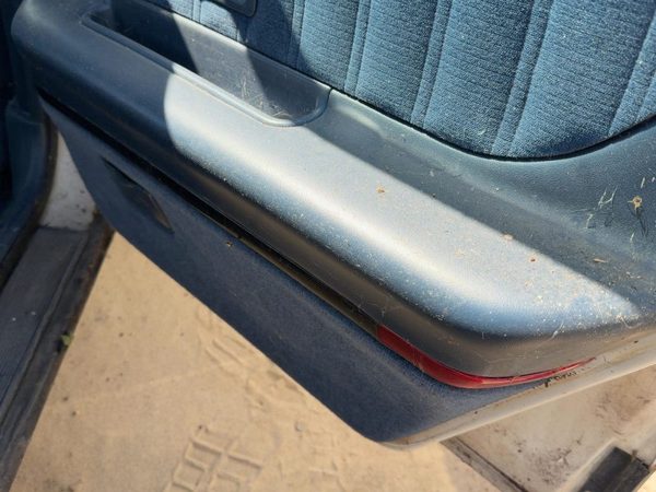 92-95 Eighty Eight Passenger Right Rear Door Trim Panel With Switches Back Blue — photo 9