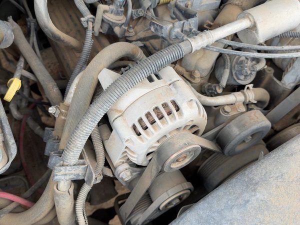 1996-1999 Chevy Silverado 1500 Alternator 5.7L 19244770 — photo 4