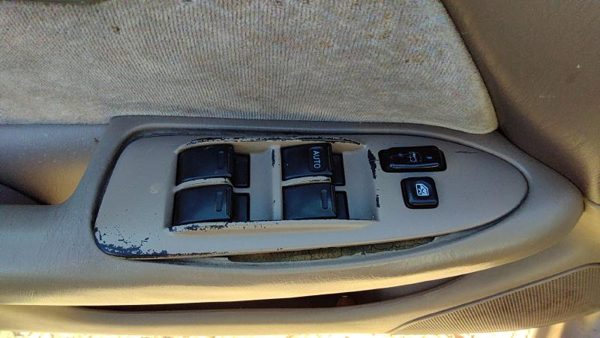 1998 Toyota Camry Door Switch Front — photo 1