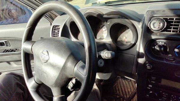 2004 Nissan Xterra Steering Column — photo 3