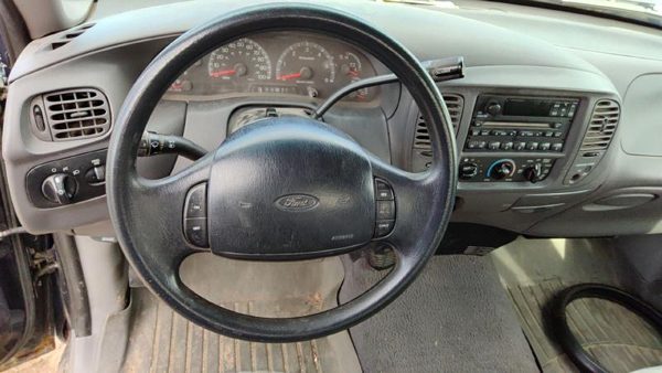 1999 Ford F150 Steering Wheel OEM xl3z3600aab — photo 1