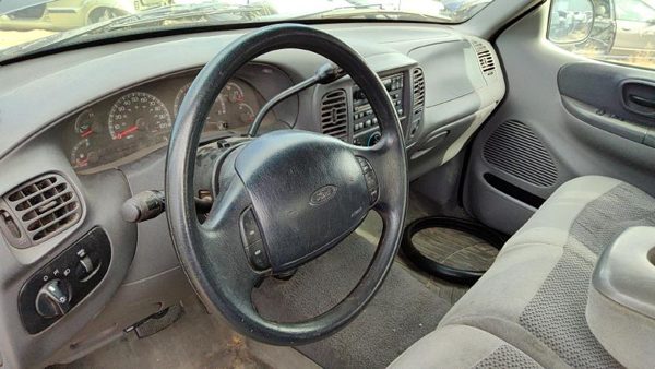 1999 Ford F150 Steering Wheel OEM xl3z3600aab — photo 2
