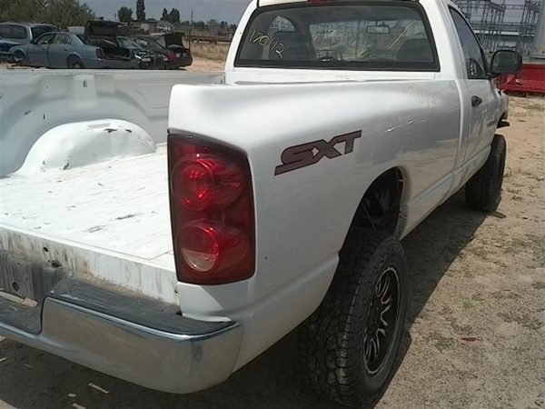 2006 Dodge Ram — vehicle photo 13