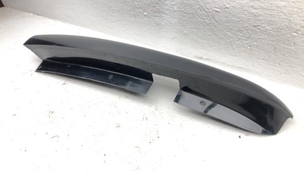 1992-1994 Chevy Suburban Driver Left Rear Moulding On Corner Panel Oem — photo 9