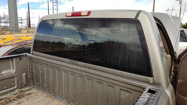 1999-2007 Chevy Silverado 2500 Back Glass Rear Window Oem 15198870 — photo 1