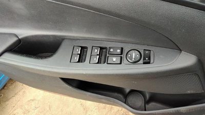 2016 Hyundai Tucson Door Switch Front