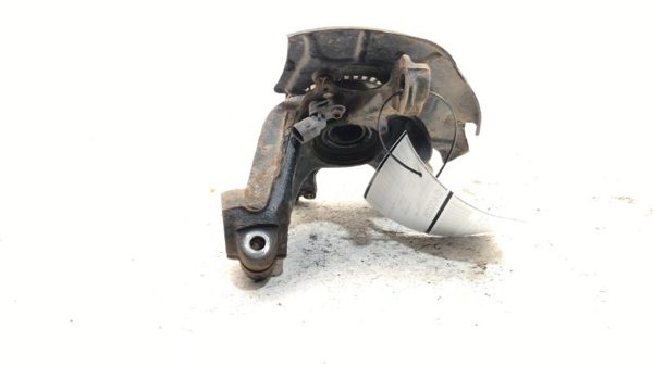 1999-2011 Vw Jetta Driver Left Front Spindle Steering Knuckle With Wheel Hub — photo 4