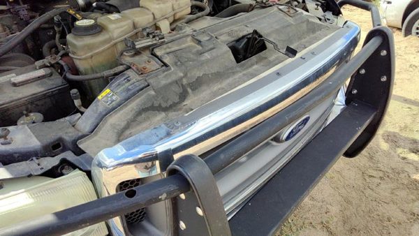 2003 Ford F350 Sd Pickup Grille Powerstroke Blue — photo 2