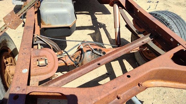 1992 GMC Sierra Rear Axle Assy. 2500 — photo 4