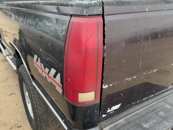 1988-1999 Chevy Silverado 1500 Driver Left Tail Light Brake Lamp Oem Rear — photo 1