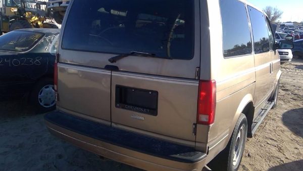 1995 Chevy Astro Back Door RH Brown — photo 10