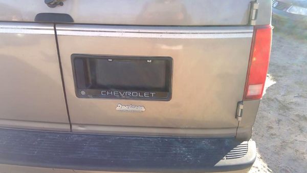 1995 Chevy Astro Back Door RH Brown — photo 3