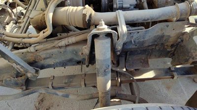 92-98 Isuzu Npr Driver Left Upper Shock Mount Brace Bracket Oem 4Bd2 3.9L