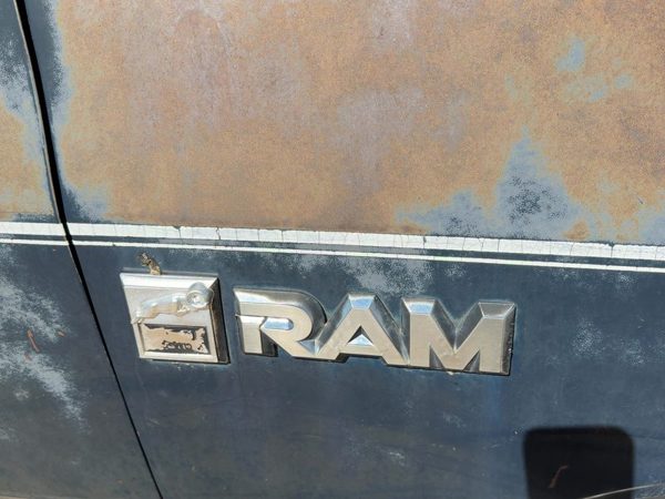 1981 Dodge D150 Passenger Right Emblem Badge From Fender Oem Ram — photo 1