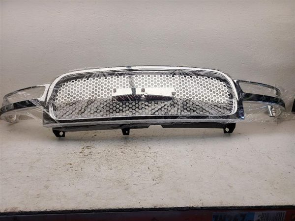 2002 Sier15 Grille New Aftmkt — photo 1