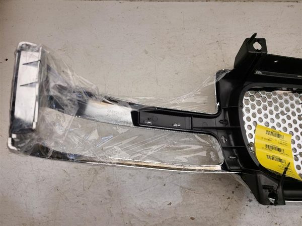 2002 Sier15 Grille New Aftmkt — photo 12