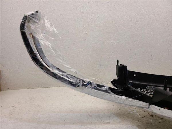 2002 Sier15 Grille New Aftmkt — photo 13