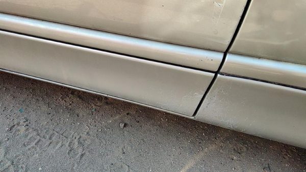 93-96 Saturn Sc2 Coupe Driver Left Front Moulding From Door Oem Trim Strip Gold — photo 2