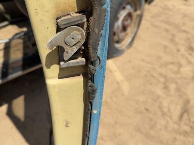 1971 Vw Super Beetle Passenger Right Front Door Latch With Rods/Cables Oem