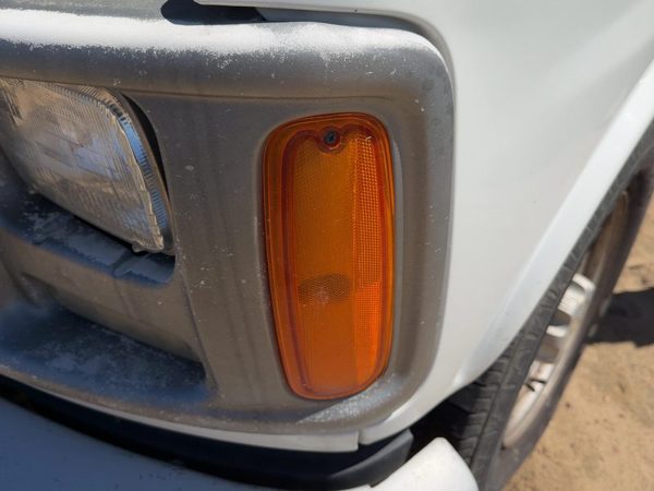 96-02 Express 2500 Driver Left Front Turn Signal Light Lamp Oem Fender Mounted — photo 2