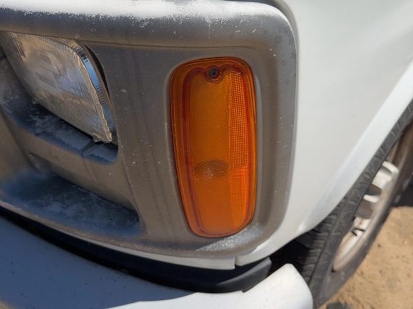 96-02 Express 2500 Driver Left Front Turn Signal Light Lamp Oem Fender Mounted — photo 4