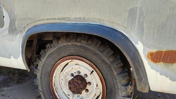 1984 Dodge D350 Pickup Box/bed Assembly — photo 4