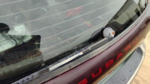 1990-04 Legacy Outback Back Glass Wiper Arm Oem Rear Window Blade Liftgate Hatch — photo 1