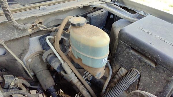 1999-2002 Sierra 2500 Hd Power Brake Booster With Master Cylinder Pair Set Oem — photo 2