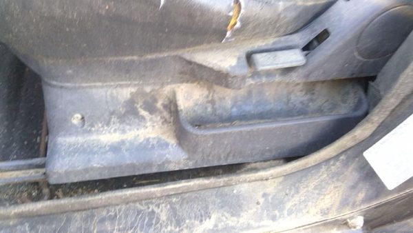 1996 Geo Tracker Driver Left Side Seat Trim Panel Oem Black — photo 3