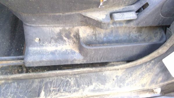 1996 Geo Tracker Driver Left Side Seat Trim Panel Oem Black — photo 1