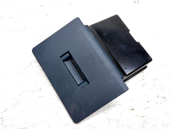 86-90 Chevy Caprice Ash Tray Assembly Oem Slide Out Dash Blue — photo 17