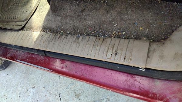 1999-2000 Dodge Durango Driver Left Lower Kick Trim Panel Oem Tan — photo 2
