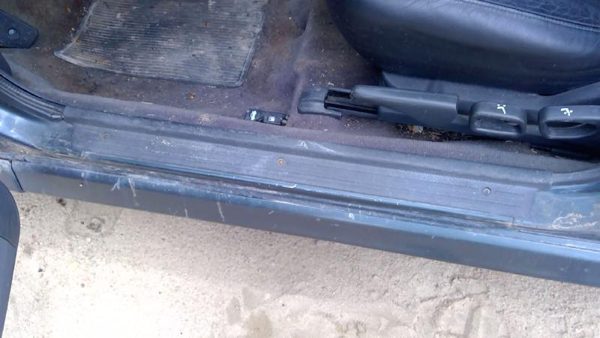 89-93 Mitsubishi Galant Vr-4 Driver Left Lower Sill Step Trim Panel Oem Black — photo 2