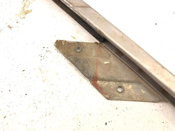 1971 Datsun 240Z Front Door Nissan Passenger Right Upper Window Chrome Frame — photo 8