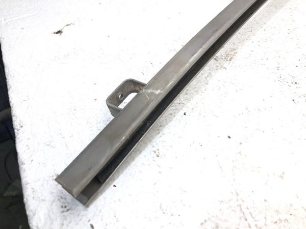 1971 Datsun 240Z Front Door Nissan Passenger Right Upper Window Chrome Frame — photo 6