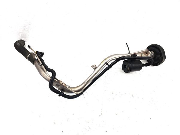 2004-2006 Mazda 3 Fuel Filler Neck Assembly With Gas Cap Oem Complete Bn8F4221Xb — photo 7