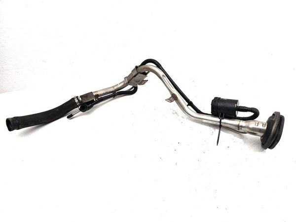 2004-2006 Mazda 3 Fuel Filler Neck Assembly With Gas Cap Oem Complete Bn8F4221Xb — photo 9