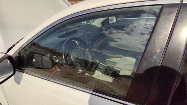 2010-2014 Subaru Legacy Outback Driver Left Front Side Window Door Glass Oem — photo 2
