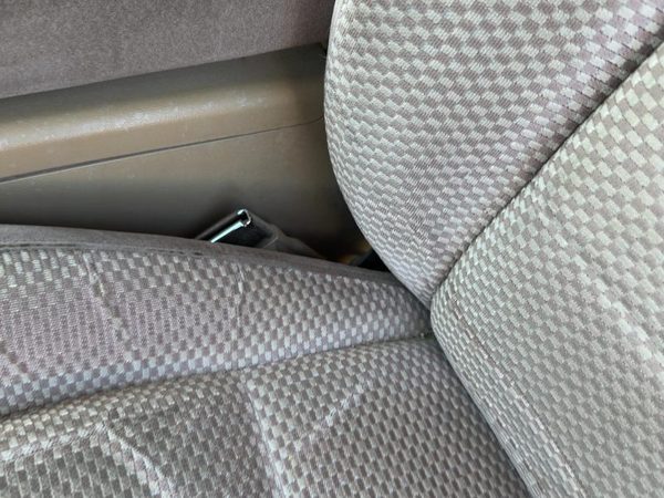 91-94 Ford Explorer 2 Dr Driver Left Front Seat Belt Buckle Receiver OEM Tan — photo 4