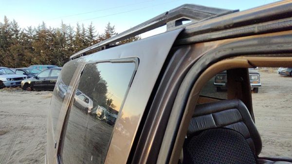1994 Suburban 1500 Rear Door RH Brown — photo 2