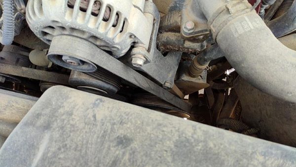 2002 Silverado 2500 Hd Mount Bracket Set For Alternator Oem 8.1l — photo 3