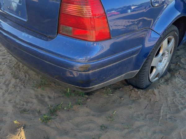 1999-2007 Vw Jetta Rear Bumper Cover Assembly Oem Back Sedan Blue 1J5807417Bgru — photo 3