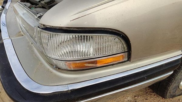 91-96 Buick Park Ave Driver Left Front Turn Signal Light Lamp Oem Fender Mounted — photo 4